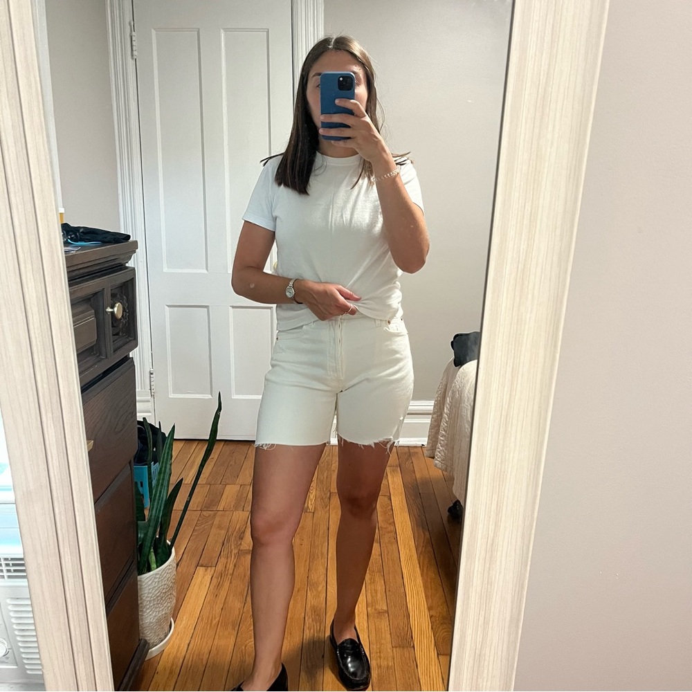 GAP Cheeky Midi High Rise Short